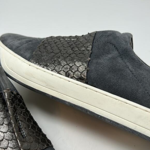 Johnston & Murphy Women's Pewter Gray Slip-On Sneakers Size 9 - Picture 13 of 15